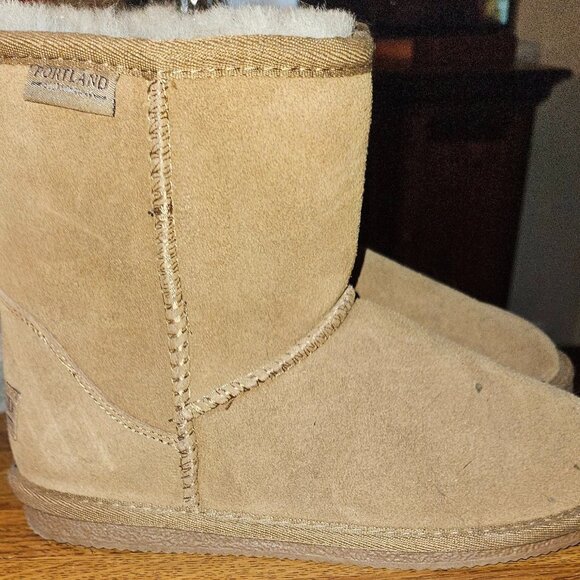 New Portland Ankle Boots 7 - Picture 2 of 4